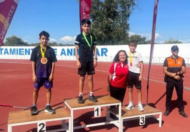 Victoria de Sergio González y podio de Hugo Ramírez en el primer cross de la temporada para el Antorcha