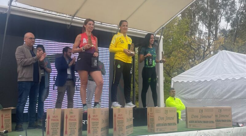 Marta González roza la victoria y lidera la actuación del Antorcha en el XLI Cross Internacional del Aceite